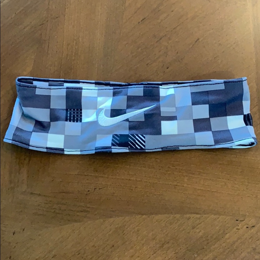 Nike headband! Brand new.